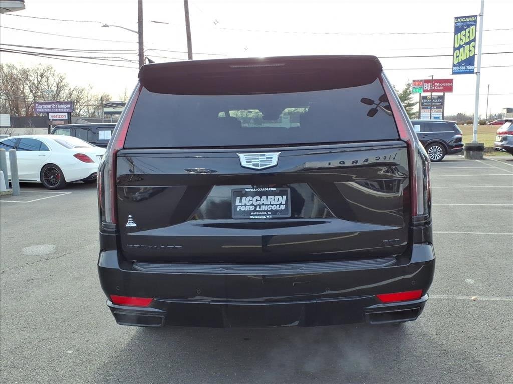 Used 2023 Cadillac Escalade ESV Sport Platinum w/ LPO, ONYX Package image 6
