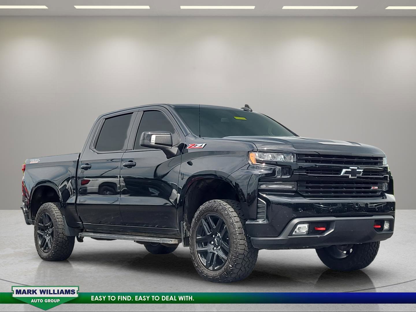 Used 2021 Chevrolet Silverado 1500 LT Trail Boss w/ Convenience Package II AWD/4WD image 1