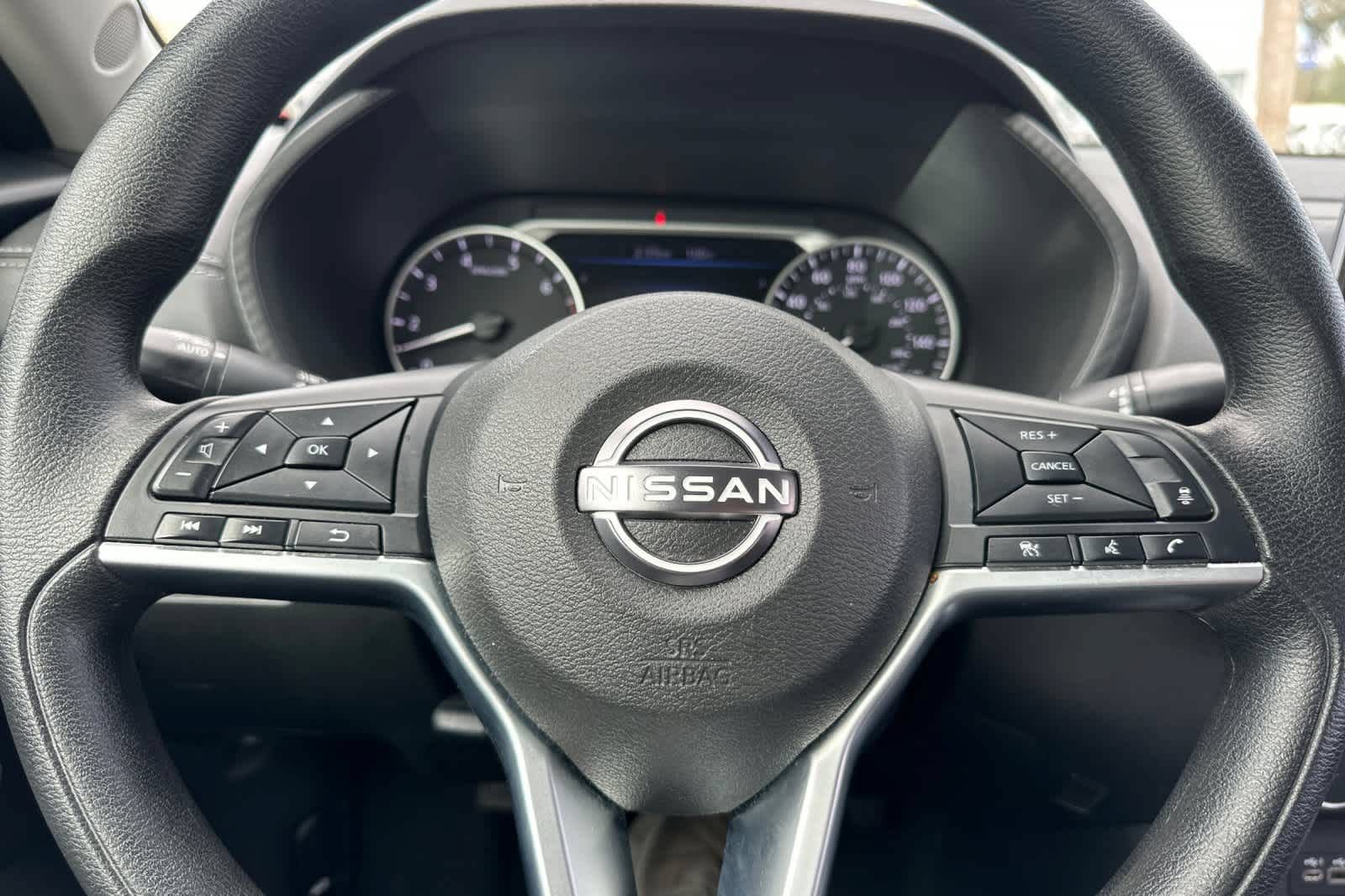Used 2025 Nissan Sentra SV FWD image 23