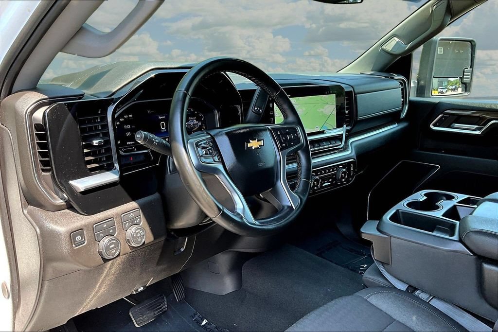 Used 2025 Chevrolet Silverado 2500 LT w/ Convenience Package AWD/4WD image 20