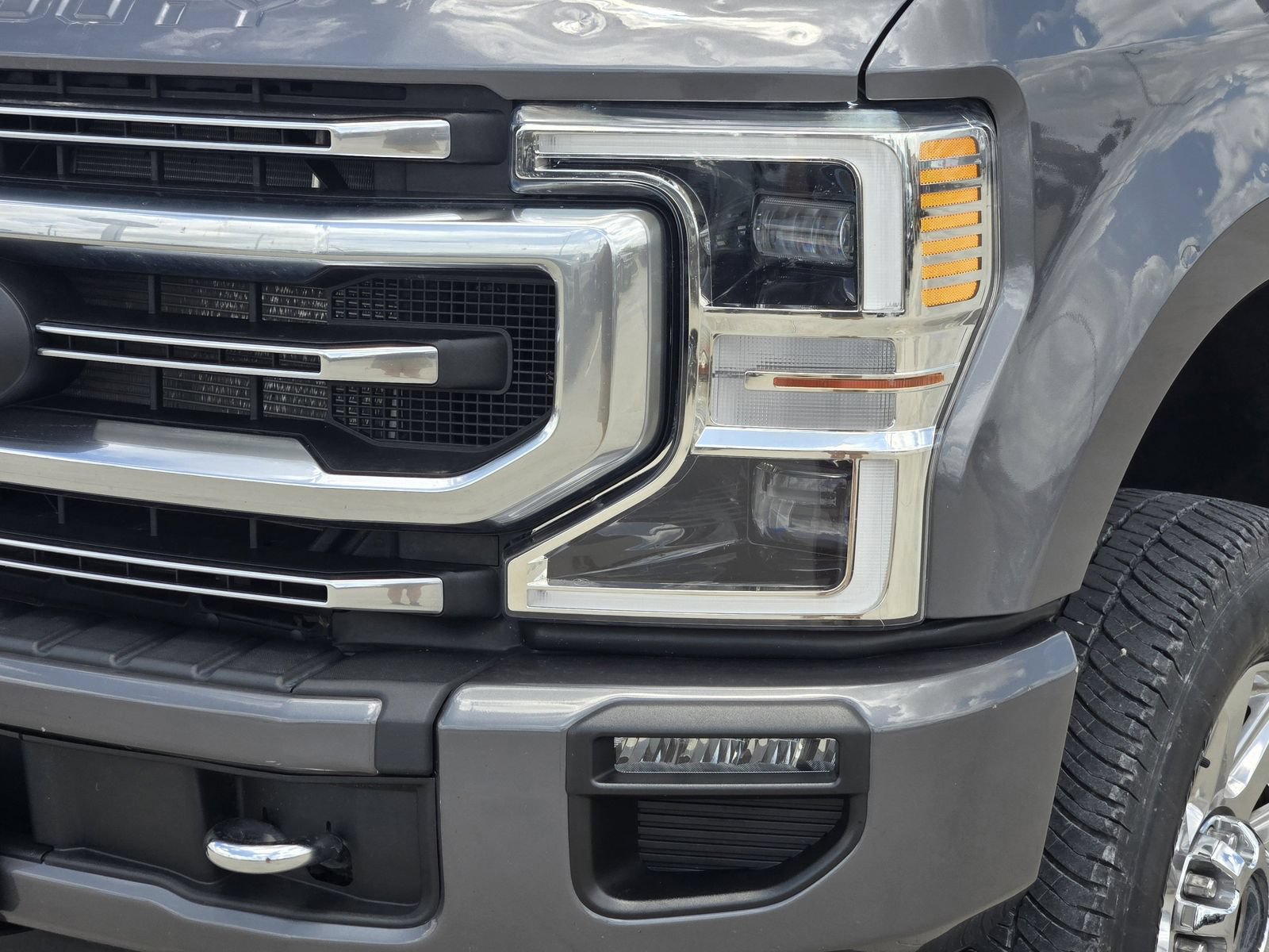Certified 2022 Ford F350 Platinum AWD/4WD image 10