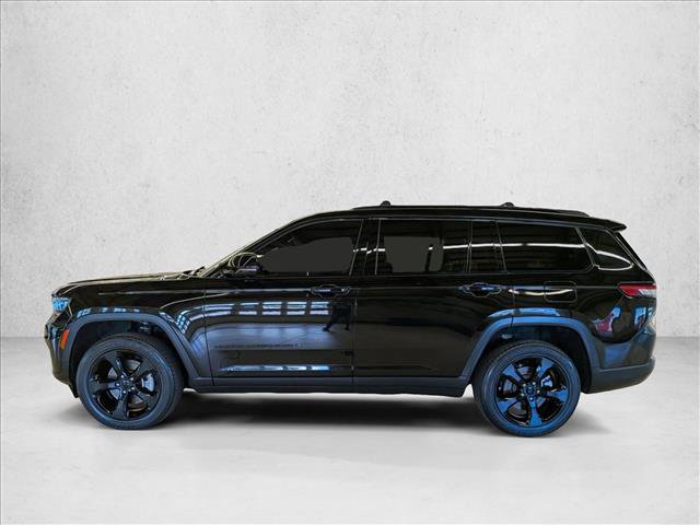 Used 2023 Jeep Grand Cherokee L Laredo AWD/4WD image 9