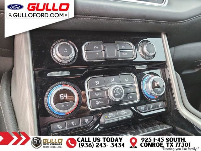 Used 2022 GMC Yukon XL Denali RWD image 28