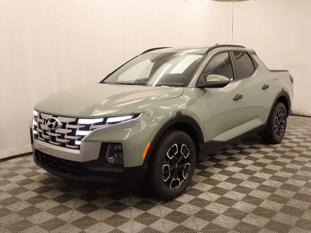 Used 2024 Hyundai Santa Cruz SEL w/ Activity Package FWD image 4