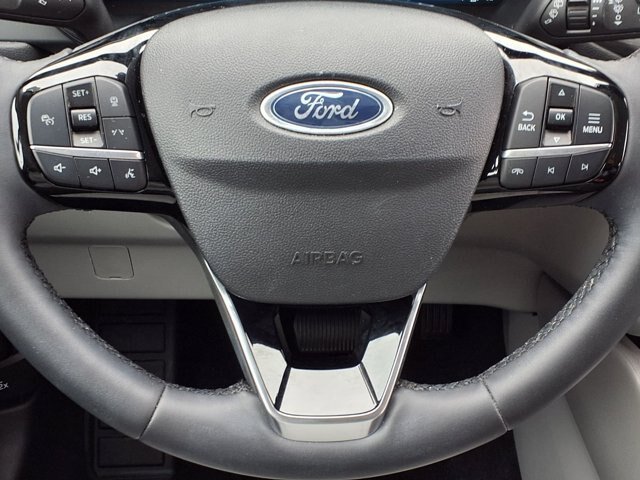 Certified 2023 Ford Escape Platinum AWD/4WD image 15
