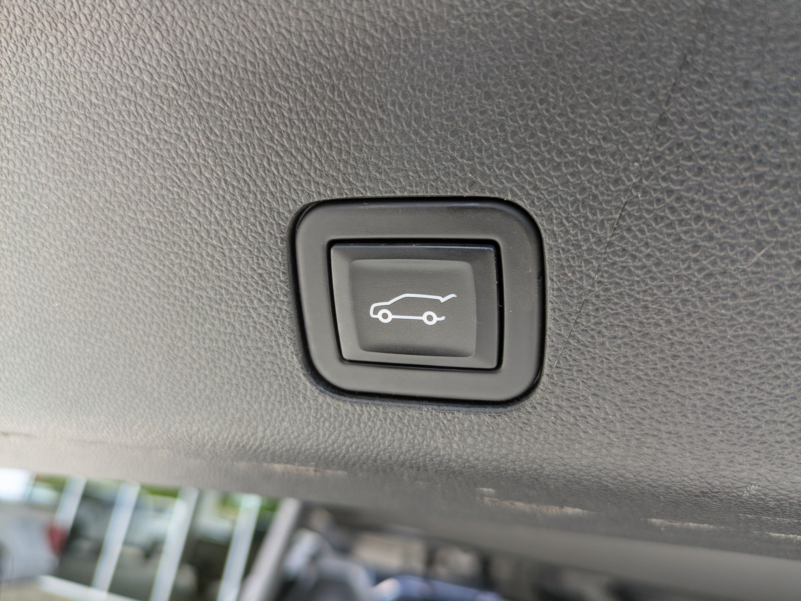 Used 2024 Chevrolet Tahoe LT RWD image 14