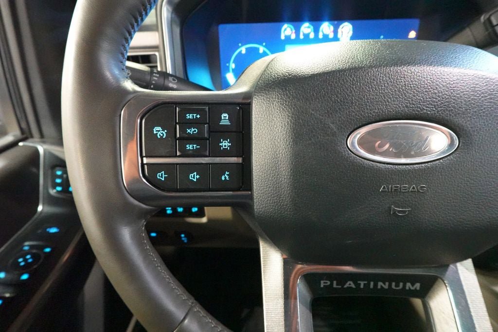 Certified 2025 Ford F350 Platinum w/ Platinum Plus Package AWD/4WD image 13
