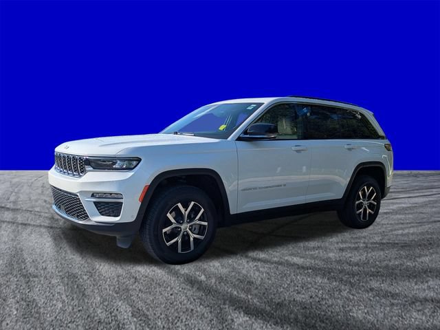 Used 2025 Jeep Grand Cherokee Limited w/ Luxury Tech Group II AWD/4WD image 8