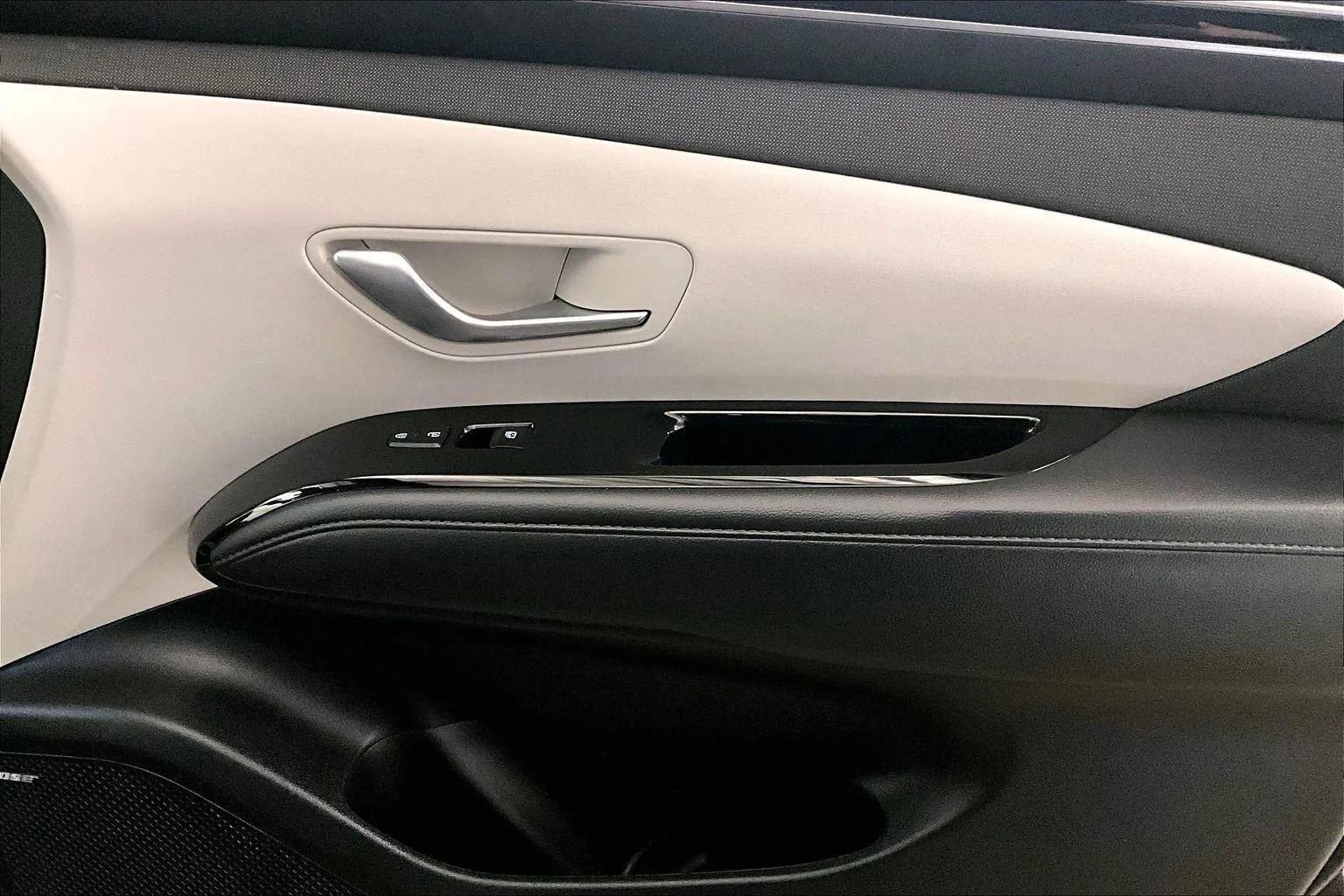 Used 2022 Hyundai Tucson Limited w/ Cargo Package image 23