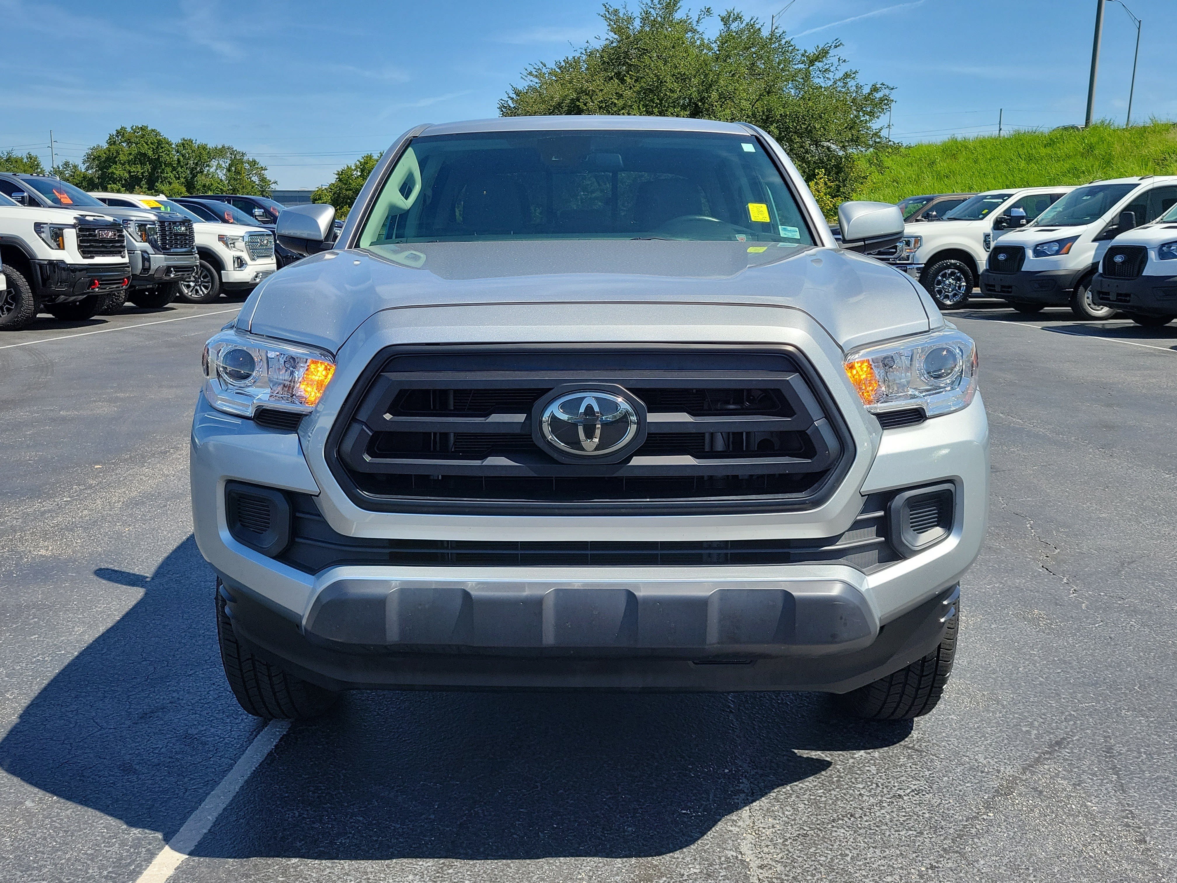 Used 2023 Toyota Tacoma SR AWD/4WD video 2