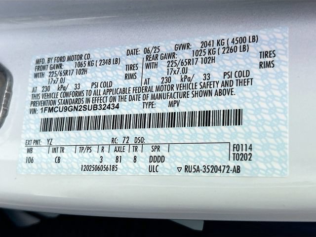 Certified 2025 Ford Escape Active AWD/4WD image 38