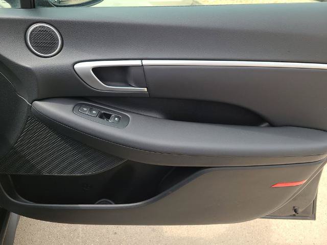 Used 2026 Hyundai Sonata Blue FWD image 8
