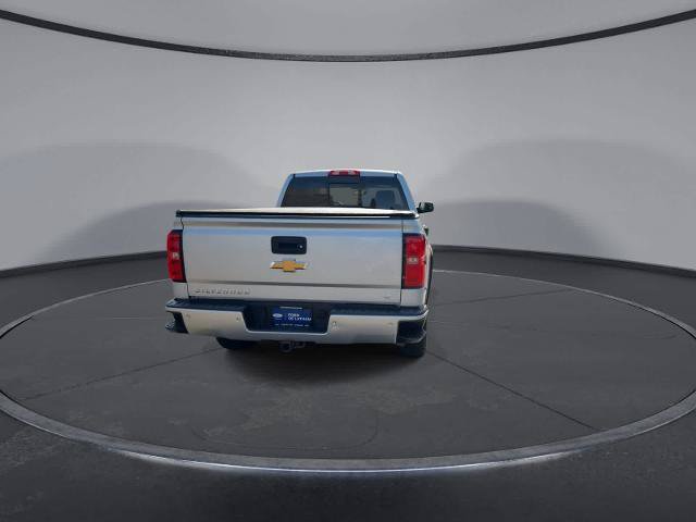 Used 2017 Chevrolet Silverado 1500 LT w/ All Star Edition AWD/4WD image 7