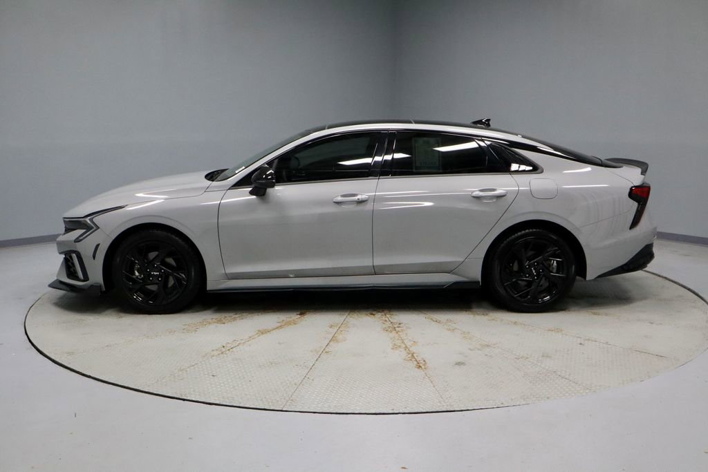 Used 2025 Kia K5 GT-Line w/ GT-Line Premium Package FWD image 9
