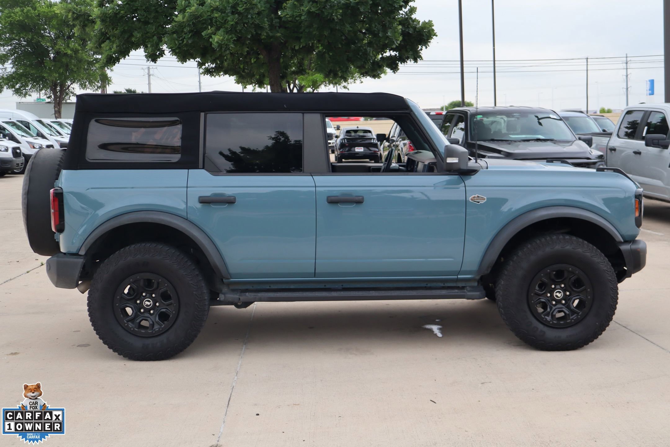 Certified 2023 Ford Bronco Wildtrak AWD/4WD image 2