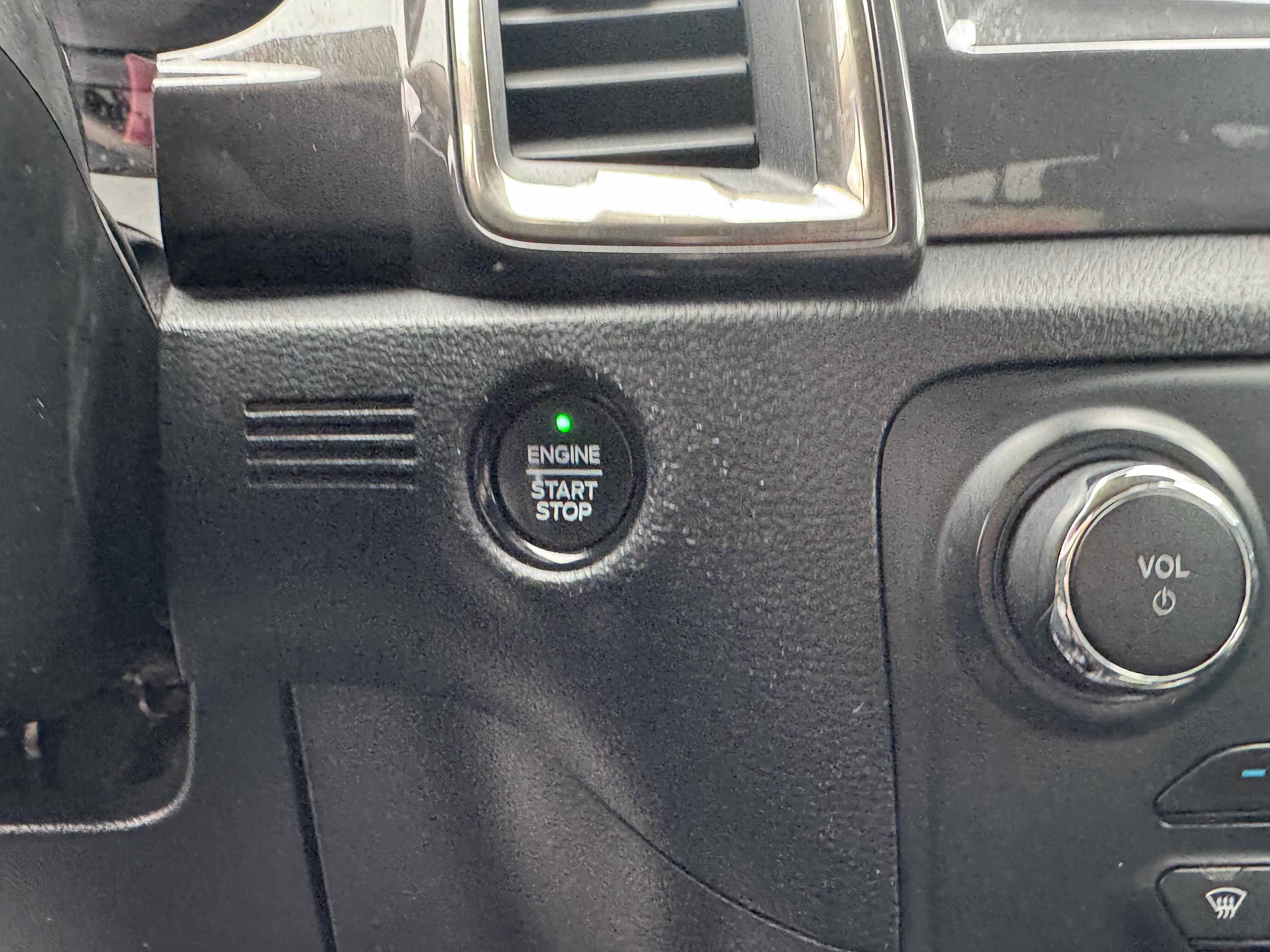 Certified 2019 Ford Ranger Lariat w/ Technology Package image 28