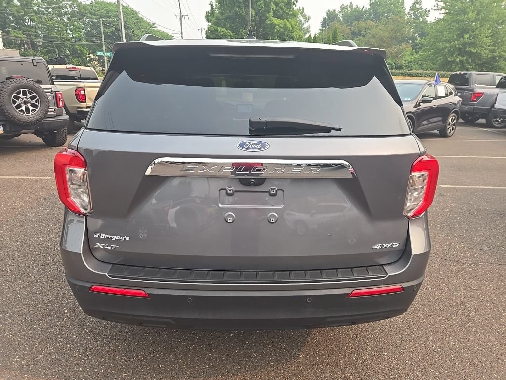 Certified 2021 Ford Explorer XLT AWD/4WD image 5