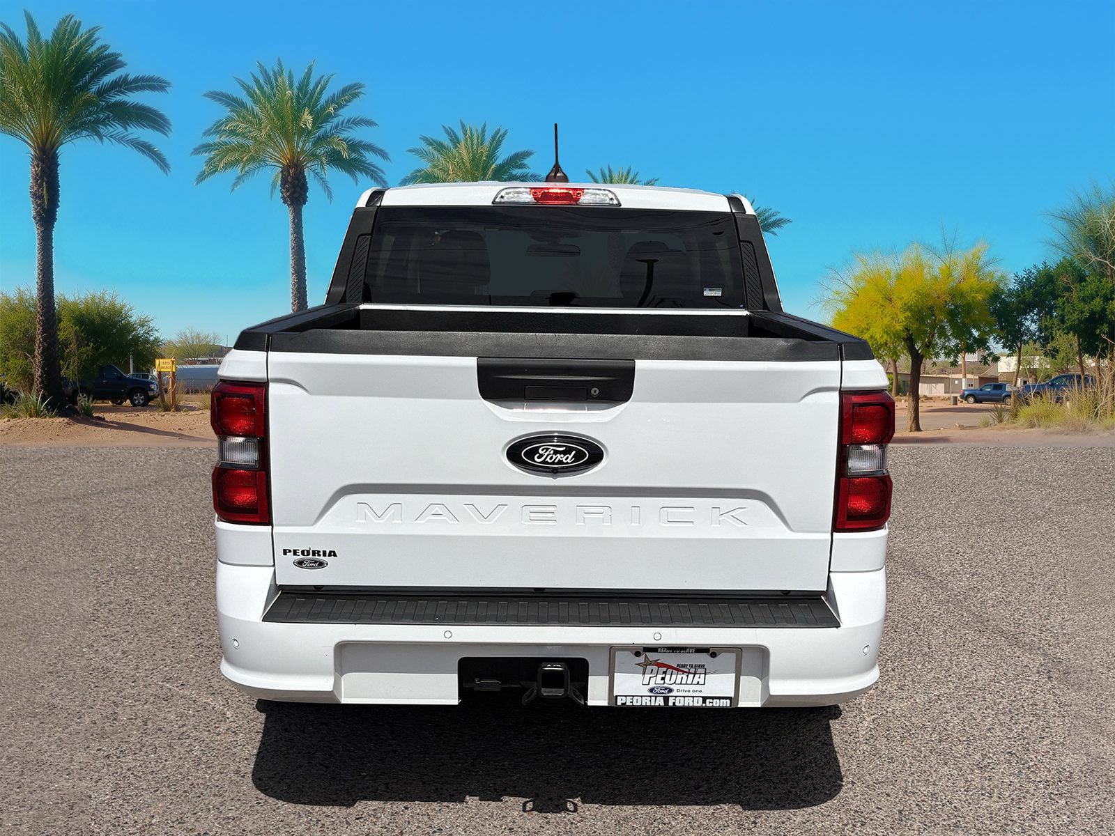 Certified 2025 Ford Maverick Lobo AWD/4WD image 4