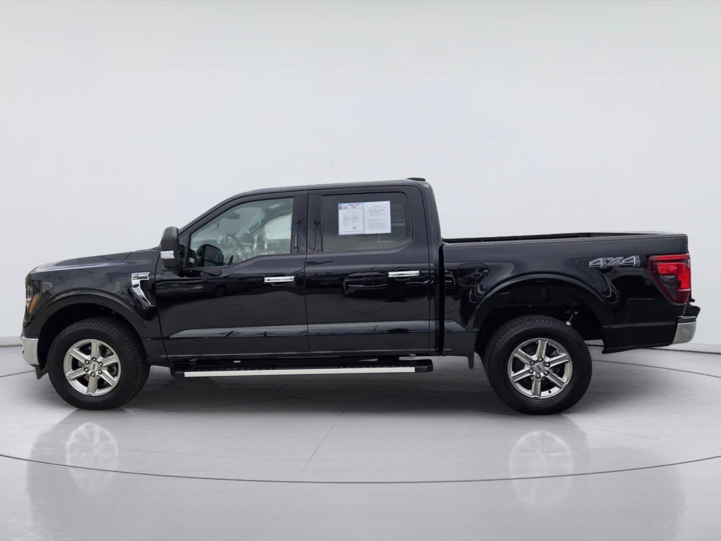 Certified 2024 Ford F150 XLT w/ Equipment Group 302A MID AWD/4WD image 5
