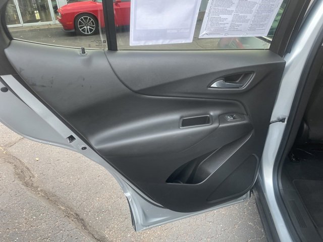 Used 2022 Chevrolet Equinox LT image 40