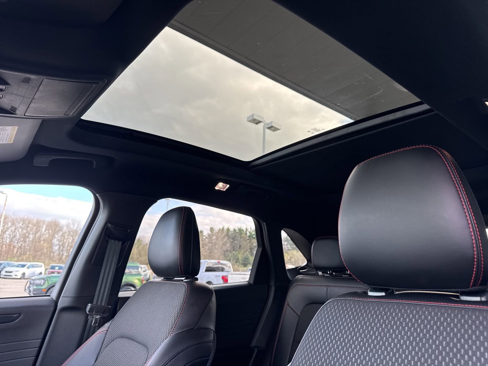 Certified 2024 Ford Escape ST-Line w/ Tech Pack #1 image 23