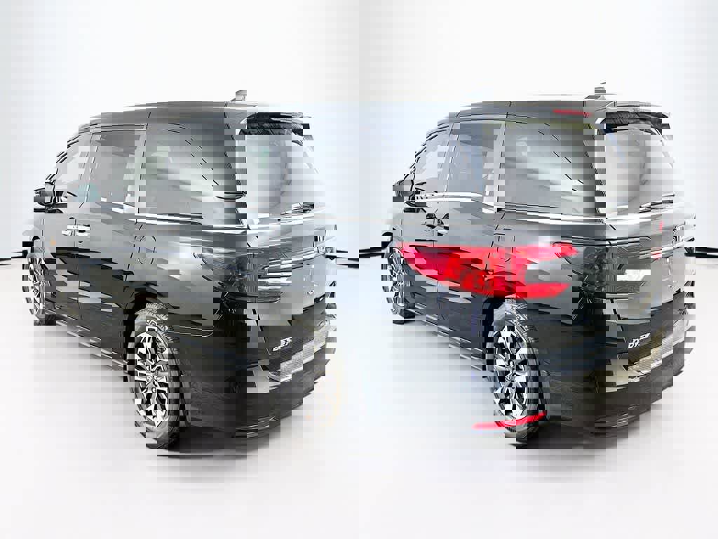 Used 2023 Honda Odyssey EX-L image 3