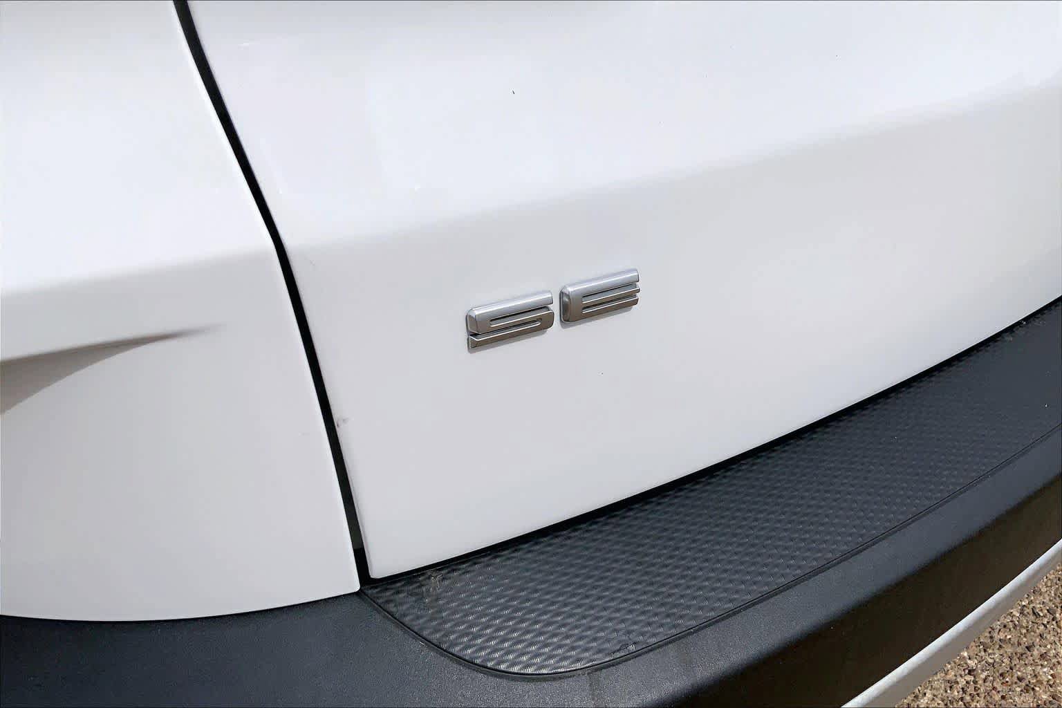 Certified 2021 Ford Escape SE FWD image 10
