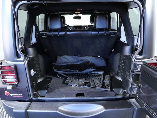 Used 2017 Jeep Wrangler Unlimited Sport image 9