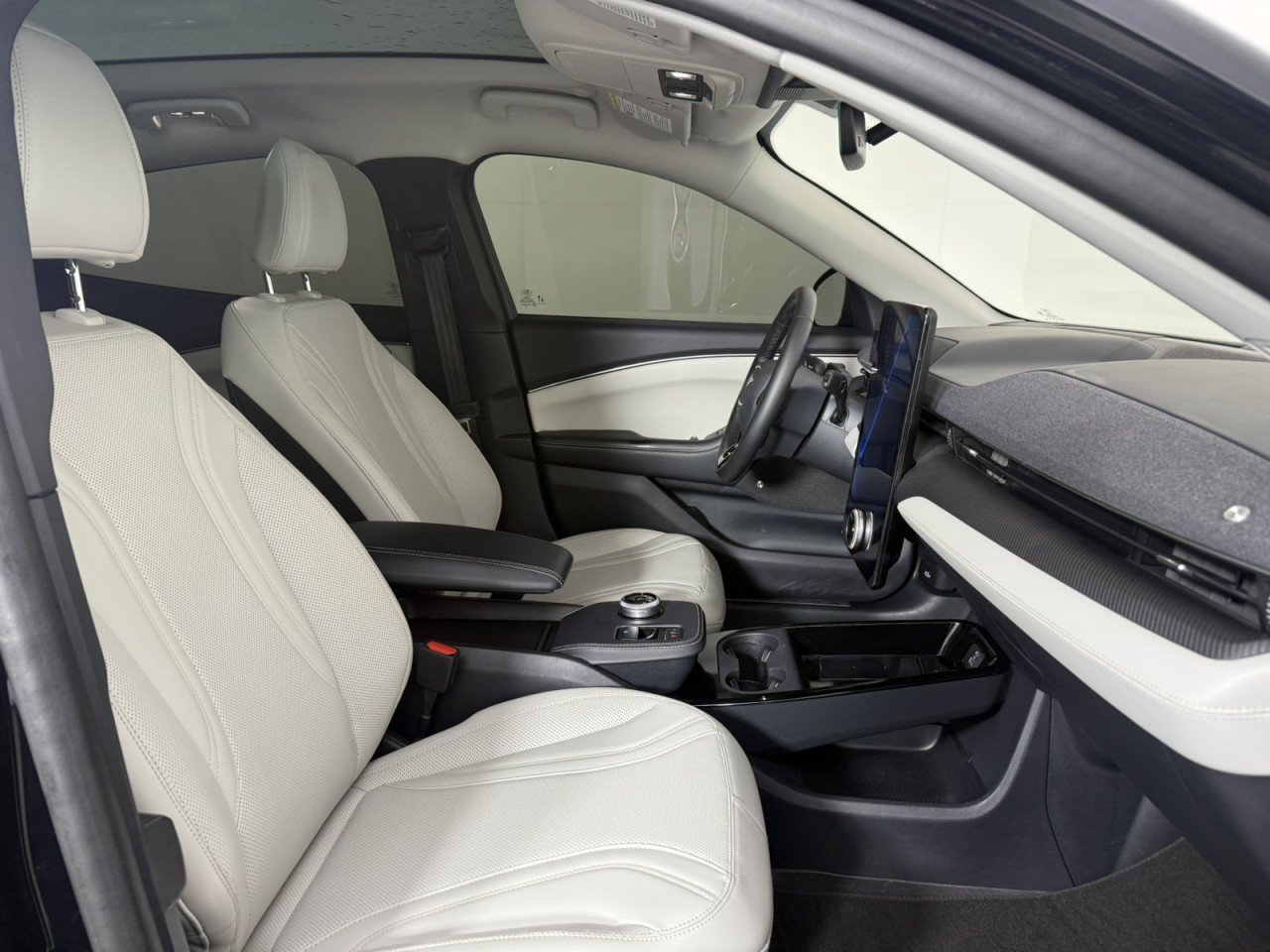 Certified 2023 Ford Mustang Mach-E Premium RWD image 10