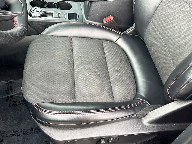 Certified 2023 Ford Escape ST-Line Select w/ Tech Pack #2 image 17