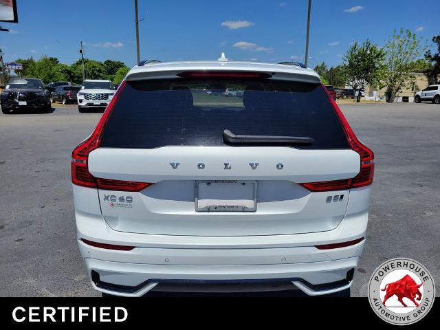 Used 2024 Volvo XC60 B5 Core AWD/4WD image 5