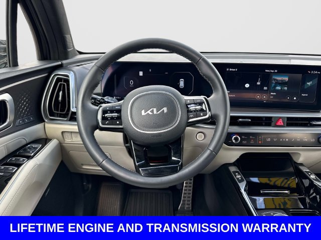 Used 2025 Kia Sorento SX Prestige AWD/4WD image 18