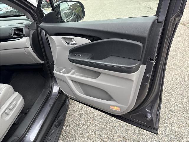 Used 2022 Honda Pilot Touring image 25