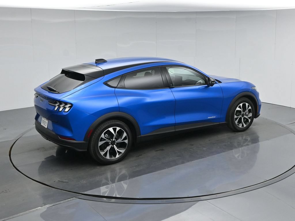 Certified 2025 Ford Mustang Mach-E Select RWD image 39
