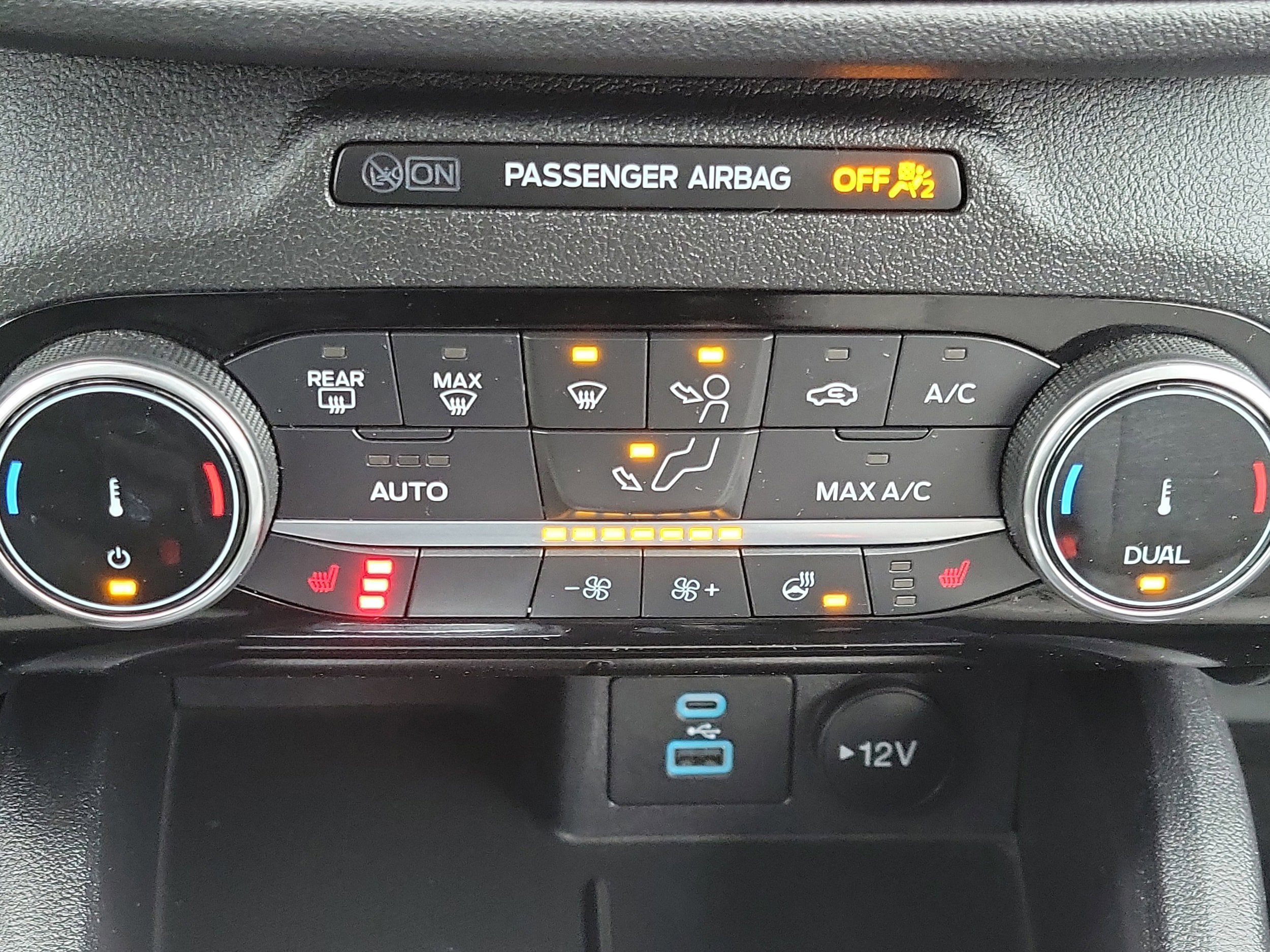 Certified 2022 Ford Escape SE w/ Convenience Package AWD/4WD image 31