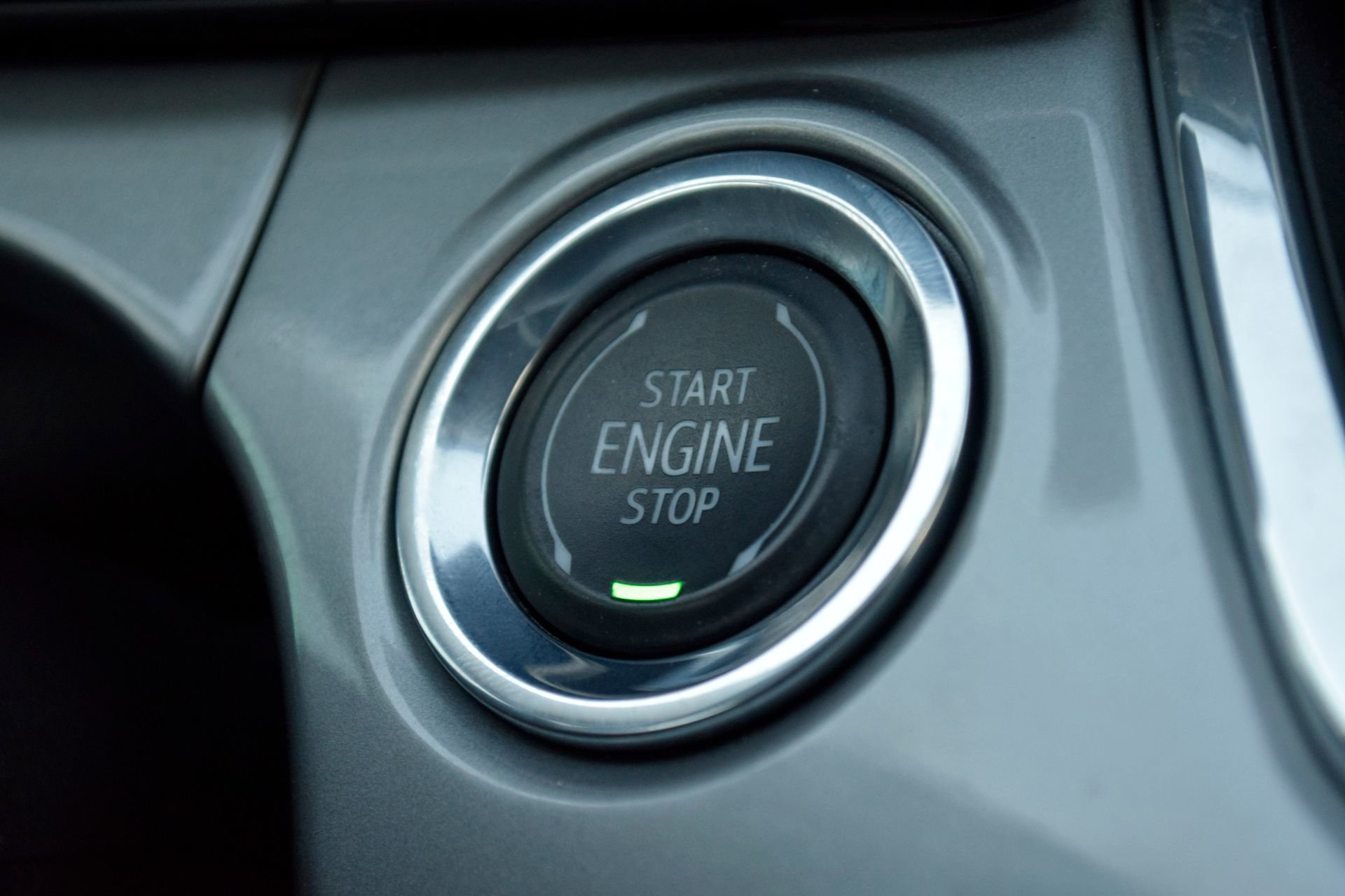 Used 2024 Chevrolet Trax LT w/ Sunroof Package image 15