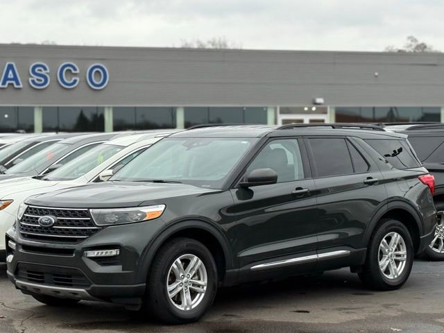 Certified 2023 Ford Explorer XLT w/ Equipment Group 202A image 35