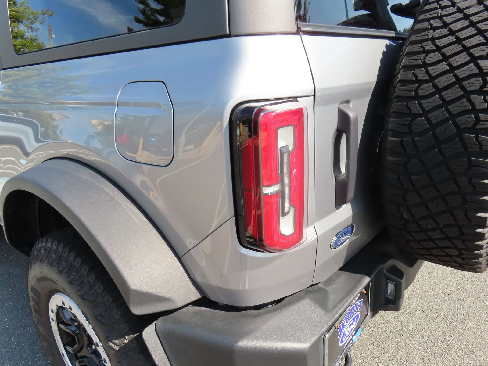 Certified 2024 Ford Bronco Big Bend w/ Sasquatch Package AWD/4WD image 12