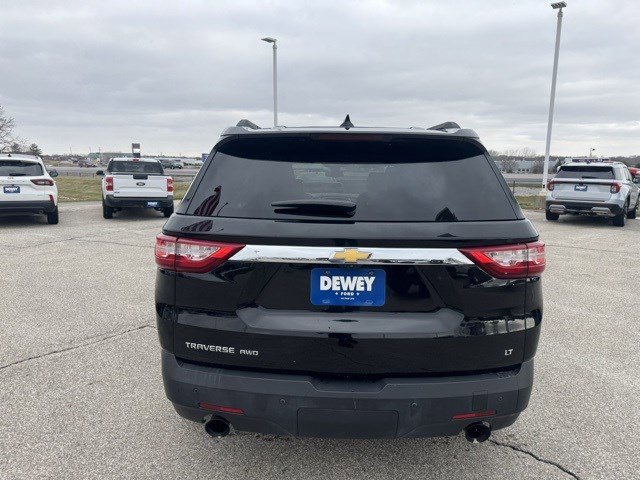 Used 2019 Chevrolet Traverse LT w/ LT Premium Package image 4