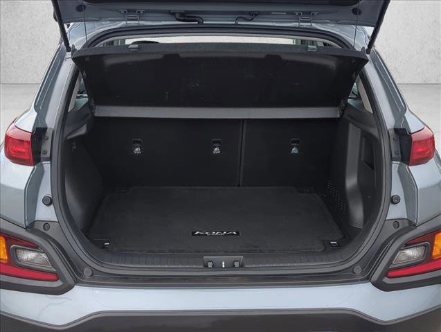 Used 2021 Hyundai Kona SE w/ Cargo Package image 10