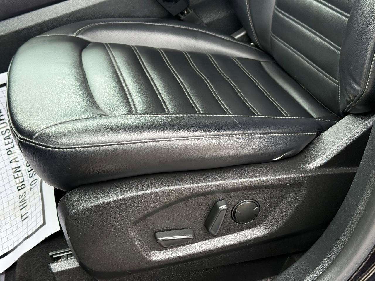 Certified 2024 Ford Edge SEL image 23