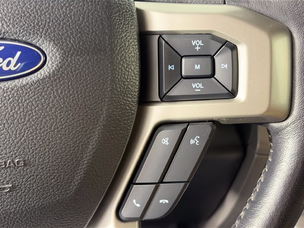 Certified 2022 Ford F250 Lariat w/ Lariat Ultimate Package AWD/4WD image 18