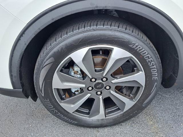Certified 2023 Ford Escape Platinum AWD/4WD image 17