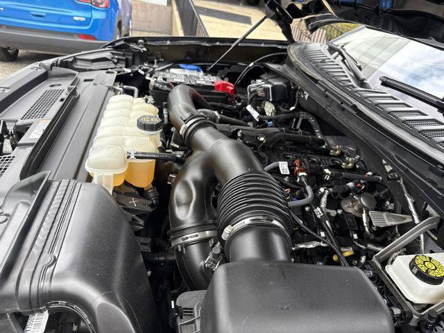 Certified 2025 Ford Expedition Platinum AWD/4WD image 34
