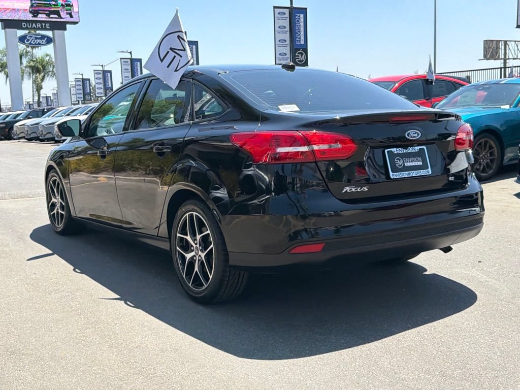 Certified 2017 Ford Focus SEL FWD image 8