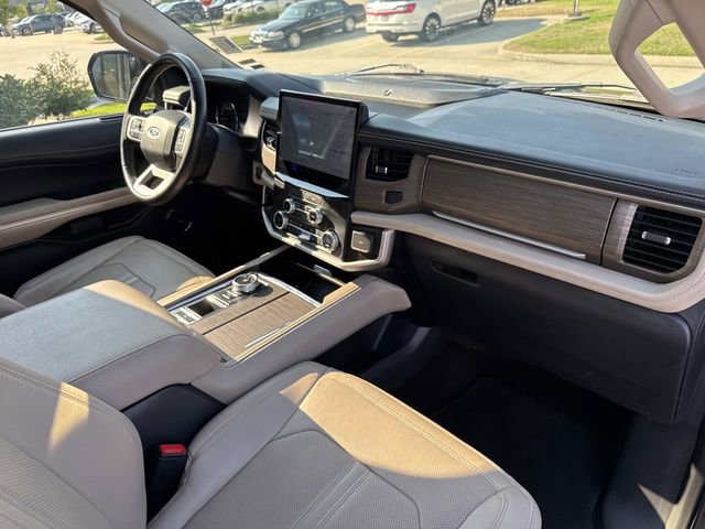 Certified 2023 Ford Expedition Limited image 13