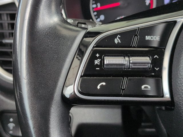 Used 2023 Kia Seltos S w/ Navigation Package FWD image 18