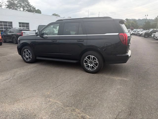 Certified 2025 Ford Expedition Active AWD/4WD image 19