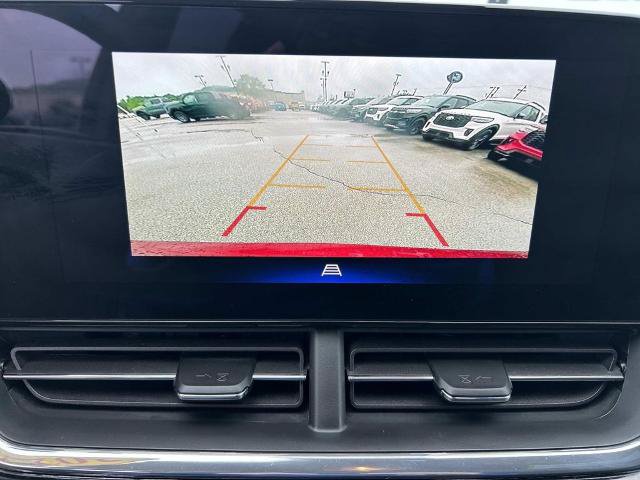 Used 2025 Chevrolet Trax RS w/ Driver Confidence Package FWD image 32