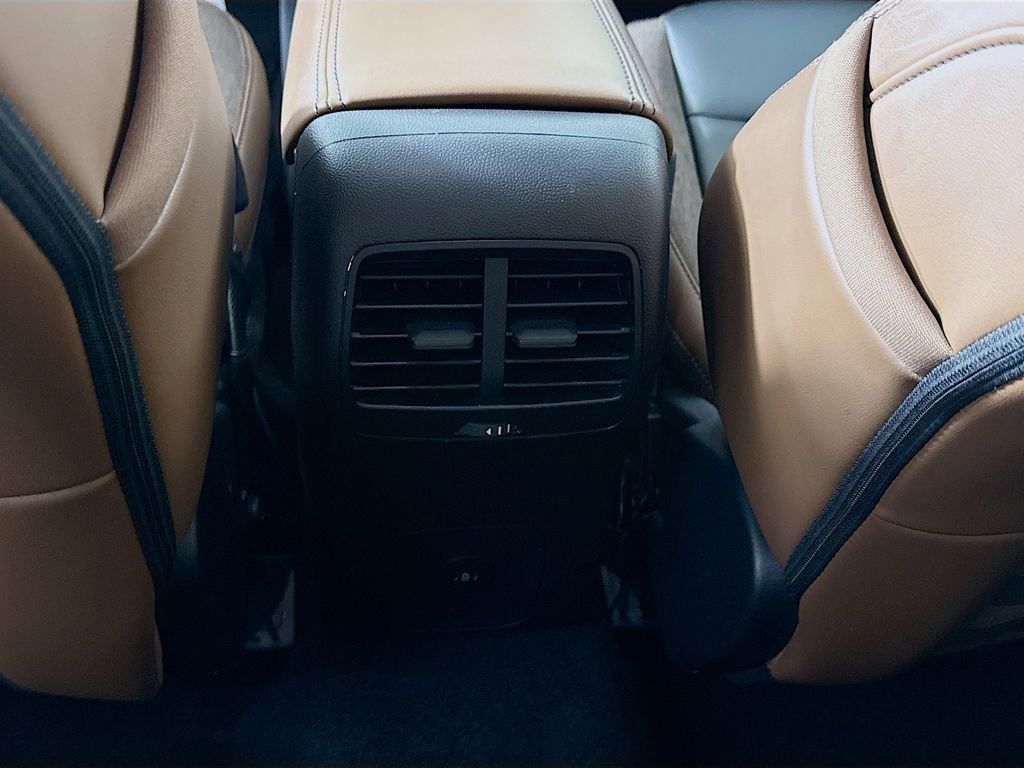 Certified 2025 Ford Bronco Sport Outer Banks w/ Outer Banks Tech Package+ AWD/4WD image 26